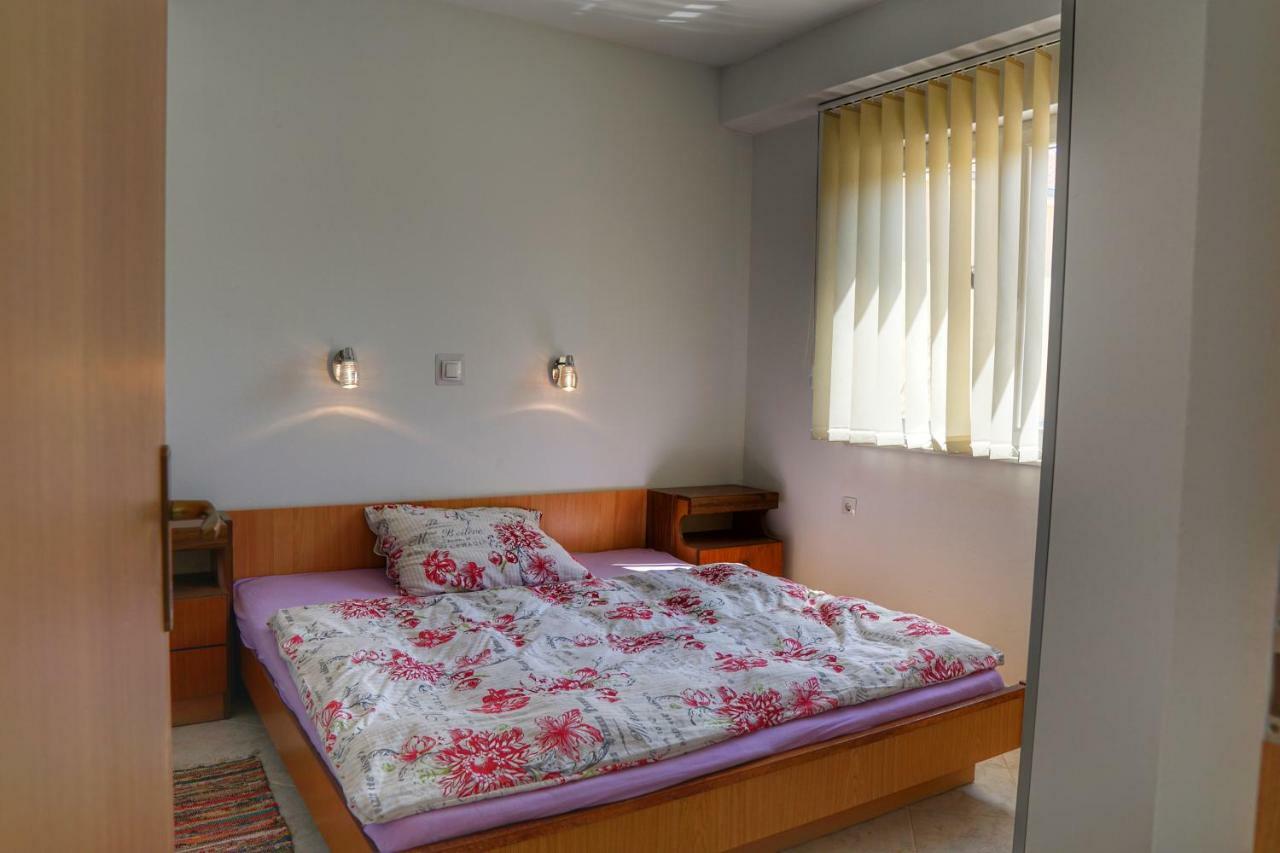 Apartman Cro Garden Apartment Zadar Exterior photo